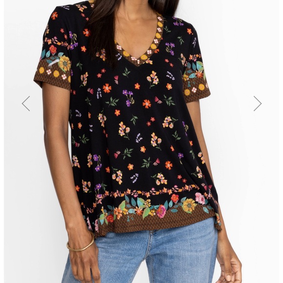 Johnny Was Janie Favorite Short Sleeve V Neck Swing Tee Small Floral Colorful - Picture 8 of 8